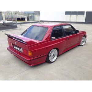 BMW E30 M3 Spoiler + Flap
