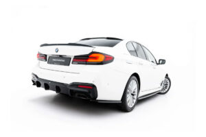 pol_pl_Dokladka-BMW-5-G30-G31-Zderzak-Tyl-296311_4.jpg BMW 5 G30 G31 tagumine stangelisa