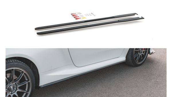 pol_pl_Dokladka-Toyota-GR-Yaris-IV-Progi-Racing-Black-Red-274126_7.png Lip Spoiler Toyota GR Yaris IV Side Skirts Racing Black-Red