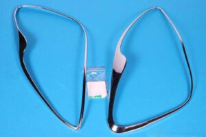 Honda CRV 05+ Chrome head lamp cover