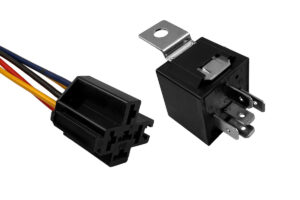 Universal relay 40A