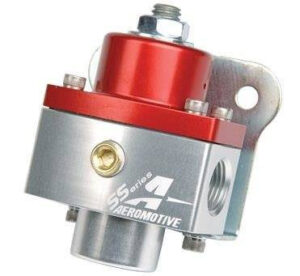 pol_pl_Regulator-cisnienia-paliwa-Aeromotive-SS-Carburetor-750HP-3-8-NPT-Czerwony-24515_6.jpg Aeromotive Fuel pressure regulator SS Carburetor 750HP 3/8" NPT Red