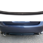 Splitter Lexus GS III tagumine keskosa Läikiv must