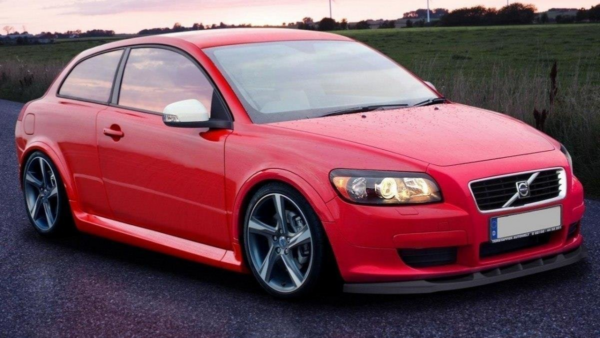 pol_pl_Splitter-Volvo-C30-przod-Gloss-Black-271822_3.png Splitter Volvo C30 Front Gloss Black