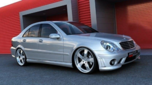 Bumper Mercedes-Benz C W203 Front AMG 204 Look Primed