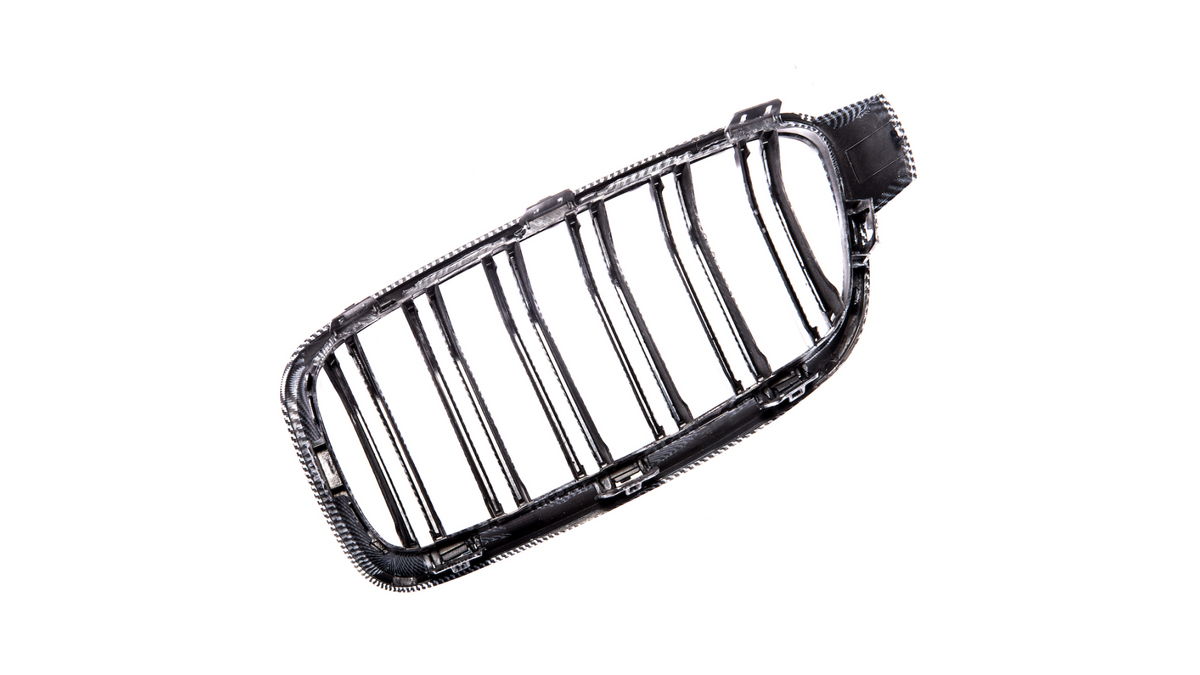 Iluvõre BMW 3 F30 F31 Dual Line Carbon Look