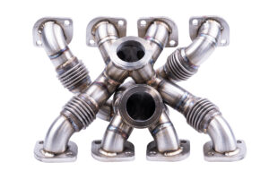 Väljalaskekollektor BMW F90 F91 F92 F93 M5 M8 M6 X5M X6M 4.4 V8 BiTurbo S63