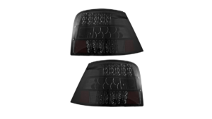 Tuled Volkswagen Golf IV tagumine LED must-Smoked