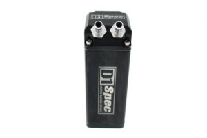 pol_pl_Oil-Catch-Tank-D1Spec-0-48L-9mm-Black-Square-181_5.jpg Oil Catch Tank (Õlipüüdur) D1Spec 0.48L 9mm Black Square