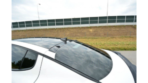 Tagaklaasi Cap Kia Stinger I GT GT-Line Läikiv must
