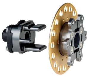 pol_pl_Quick-release-hub-OMP-46884_1.jpg Kiirvabastusega rooli adapter OMP