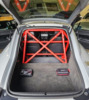pol_pl_Rollbar-skrecana-pol-klatka-Audi-TT-8n-FWD-White-289089_1.jpg Polditav poolturvapuur Audi TT 8N FWD valge