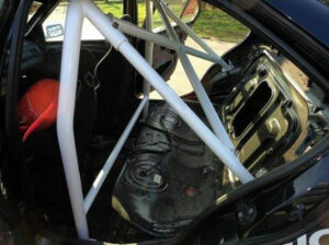 Turvakaar Honda Civic VI HB must