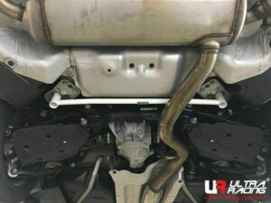 BMW 3 G20 330i 2.0T 2WD 19+ UltraRacing 2-punkti tagumine alumine Bar