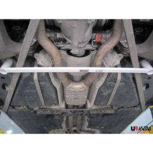 BMW 640 E63/E64 4.0 03-10 Ultra-R 2-punkti tagumine alumine Bar