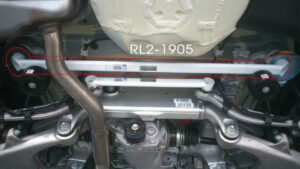 BMW 640 E63/E64 4.0 03-10 Ultra-R 2-punkti tagumine alumine Bar