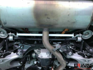 pol_pl_Rozporka-BMW-F15-X5-2-5D-4WD-2014-2018-204416_1.jpg Strut bar BMW F15 X5 2.5D 4WD 2014-2018