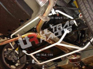 Honda Accord 03-08 4D CL7 UltraRacing tagumine stabilisaatorvarras 19mm