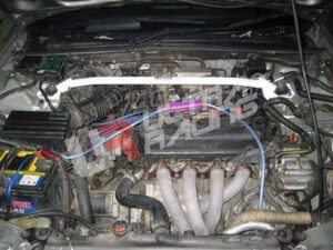 Honda Accord 90-93 UltraRacing eesmine ülemine Strutbar Inject.