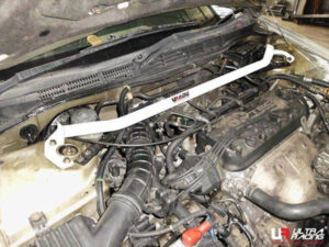 Honda Accord 98-01 Coupe Ultra-R eesmine ülemine Strutbar