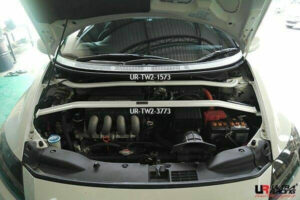 Honda CR-Z ZF1/2 1.5 10-16 UR 2P eesmine ülemine strutbar 3773