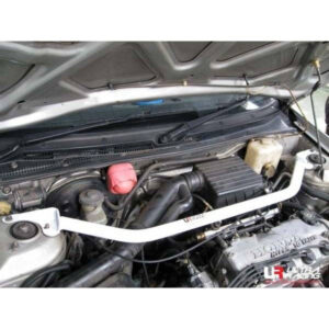 Honda City 3A2/SX8 1.5 2WD 96-02 UltraRacing 2-punkti eesmine ülemine Strutbar