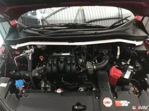 Honda City GN2 1.5 2WD Sedan 19+ UltraRacing 2-punkti eesmine ülemine Strutbar