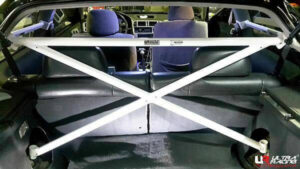 Honda Civic EG 92-95 2/4D UltraRacing 4-punkti X-bar Crossbar