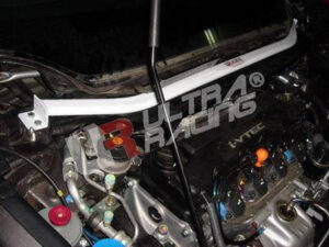 Honda Civic FD/FD2 Hybrid/TypeR Ultra-R eesmine Strutbar V1