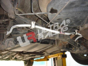 Honda Stream 99-06 UltraRacing tagumine stabilisaatorvarras 23mm
