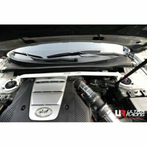 Hyundai Grandeur TG 2.7 2WD 05-11 UltraRacing 2-punkti eesmine ülemine Strutbar