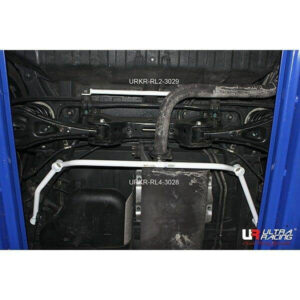 Kia Carnival YP 2.2D 2WD 14-21 UltraRacing 2-punkti tagumine alumine Bar