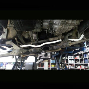 pol_pl_Rozporka-Kia-Sportage-10-2-0-2-0D-UltraRacing-przednia-Sway-Bar-20mm-206879_1.jpg Kia Sportage 10+ 2.0/2.0D UltraRacing eesmine stabilisaatorvarras 20mm