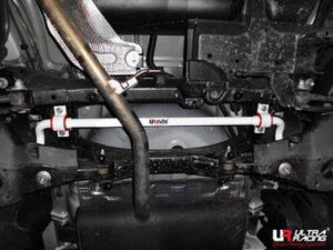 Lexus CT200H 11+ 1.8 UltraRacing tagumine stabilisaatorvarras 25mm