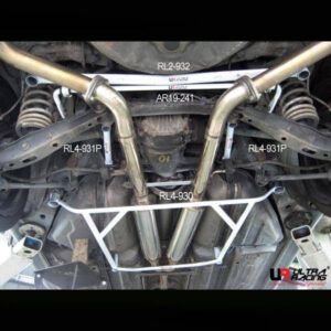 Lexus GS400 98-00 UltraRacing 2x2-punkti tagumine alumine Brace 931P