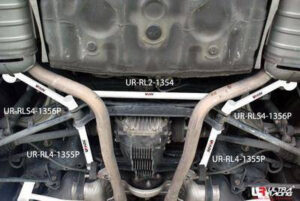 SONY DSC Lexus LS 430 00-06 UltraRacing 2-punkti tagumine alumine Tiebar