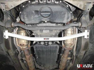 pol_pl_Rozporka-Lexus-LS-430-06-UltraRacing-2-punktowa-przednia-dolna-Bar-1691-206976_1.jpg Lexus LS 430 06+ UltraRacing 2-punkti eesmine alumine Bar 1691