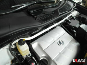 pol_pl_Rozporka-Lexus-RX-350-AL10-3-5-V6-4WD-FL-12-15-UltraRacing-2-punktowa-przednia-gorna-Strutbar-206987_1.jpg Lexus RX 350 AL10 3.5 V6 4WD FL 12-15 UltraRacing 2-punkti eesmine ülemine Strutbar
