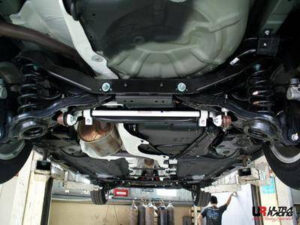 pol_pl_Rozporka-Mazda-3-BL-09-UltraRacing-tylna-Anti-Roll-Sway-Bar-23mm-207062_1.jpg Mazda 3 BL 09+ UltraRacing tagumine stabilisaatorvarras 23mm