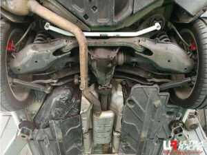 pol_pl_Rozporka-Mercedes-C-Class-AMG-07-W204-Ultra-R-tylna-dolna-Brace-207233_1.jpg Mercedes C-Class/ AMG 07+ W204 Ultra-R tagumine alumine Brace