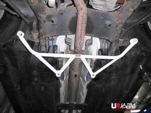 Mini Cooper S R56 06+ UltraRacing 4-punkti eesmine H-Brace 1716