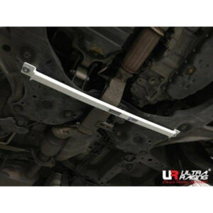 Nissan Elgrand E52 3.5 V6 2WD 10+ UltraRacing 2-punkti eesmine alumine Tiebar