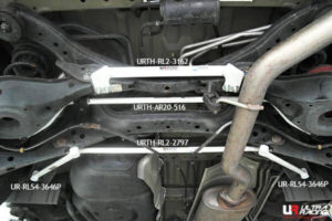 Nissan Elgrand E52 3.5 V6 2WD 10+ UltraRacing tagumine stabilisaatorvarras 20mm