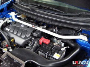 Nissan X Trail 2.0 08+ UltraRacing eesmine ülemine Strutbar