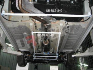 Peugeot 308 Turbo + RCZ UltraRacing tagumine alumine Tiebar