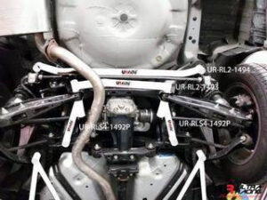 Subaru Impreza WRX 4D 11+ Ultra-R 2P tagumine alumine Bar