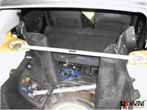 Subaru Impreza Wrx GD 2.0 4WD 7 Wagon 00-07 UltraRacing 2-punkti tagumine ülemine Strutbar