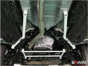 Subaru XV GT 2.0 4WD NA 18+ UltraRacing 6-punkti eesmine ülemine Strutbar