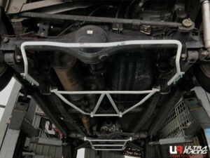 Toyota Avanza F652 1.5 2WD 16-18 UltraRacing tagumine stabilisaatorvarras 19mm