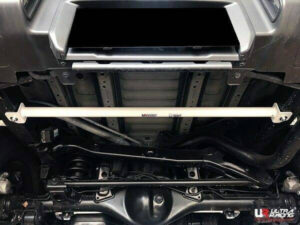 Toyota Fj Cruiser XJ10/GSJ10 4.0 V6 4WD 10-17 UltraRacing 4-punkti tagumine Torsion Bar